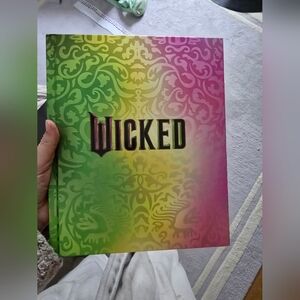 Wicked: The Official Visual Companion, a hardcover book NEW